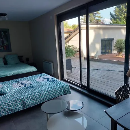 Apartment Equipe De 30m2 - 6 Min A Pieds De Chu Et Faculte De Medecine